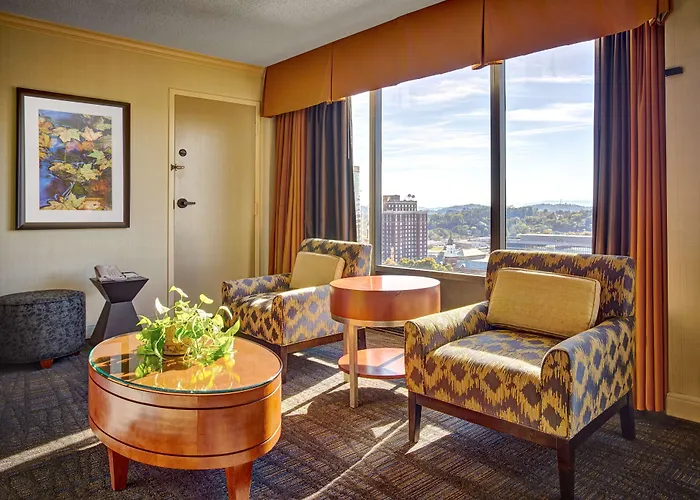 Hilton Knoxville
