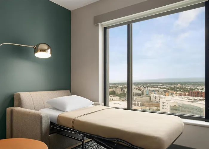 Hyatt House Denver Downtown
