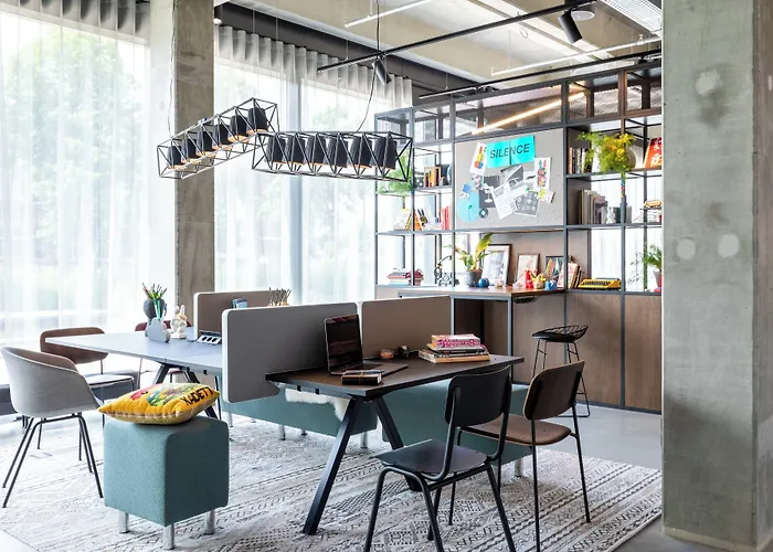 Moxy Utrecht