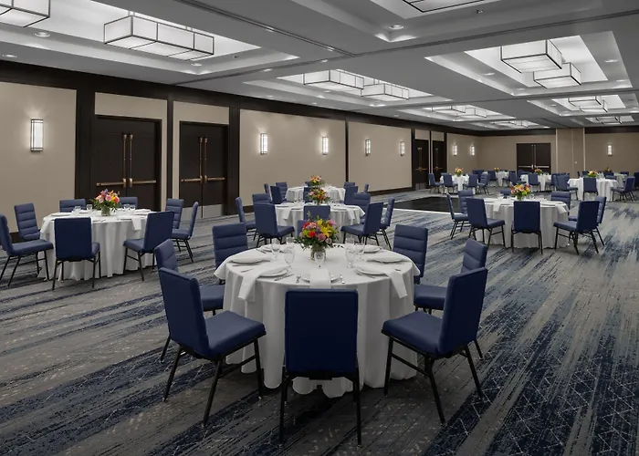 Courtyard By Marriott Pittsburgh University Center
