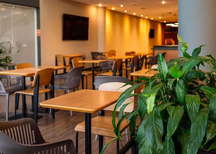 Ibis Santo Andre - Hotel Na Av Industrial E Perto Do Grand Plaza