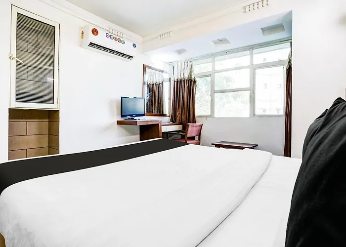 Hotel O Shanti Sadan Ahmedabad