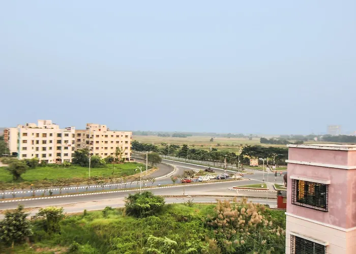 Hotel O Ecopark Guest House