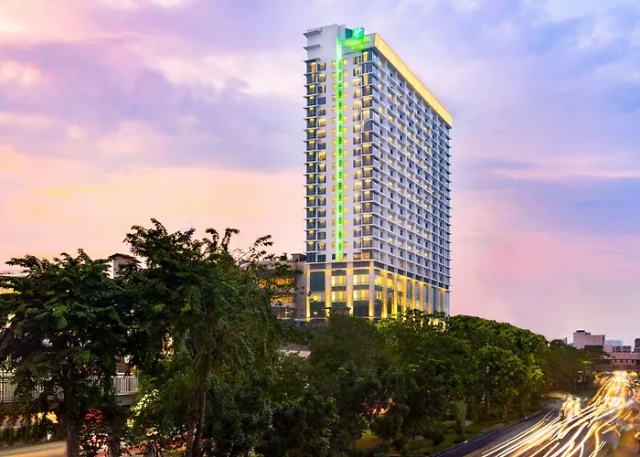 Holiday Inn & Suites Jakarta Gajah Mada By Ihg