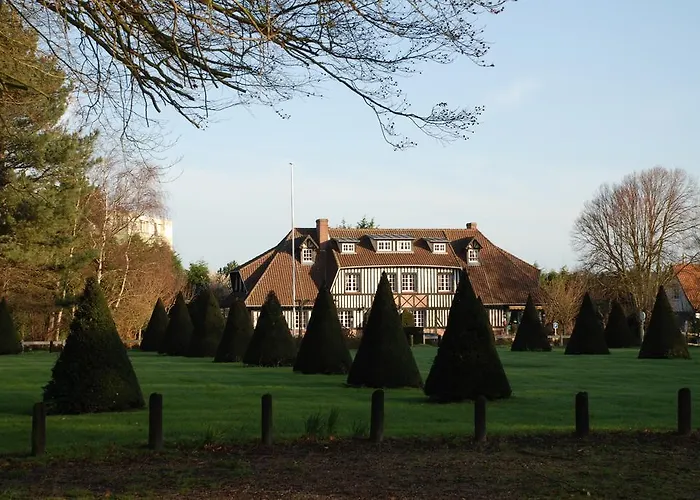 Golf Hotel
