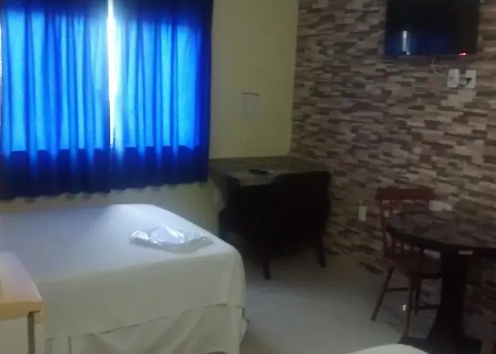 Hotel Dois Candangos Núcleo Bandeirante