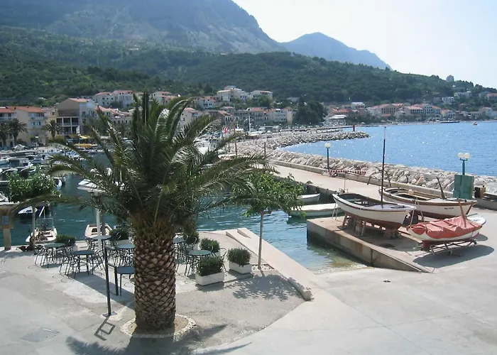 Apartments Waterfront Ivan