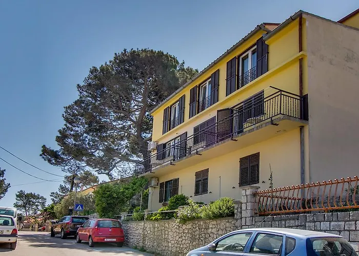 Apartments Petra