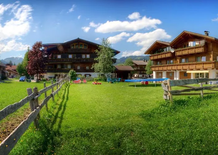 Ferienwohnungen Tannheim - bei Martina Fügenschuh -Sommerbergbahn inklusive - ruhige Lage direkt an Lift&Loipe