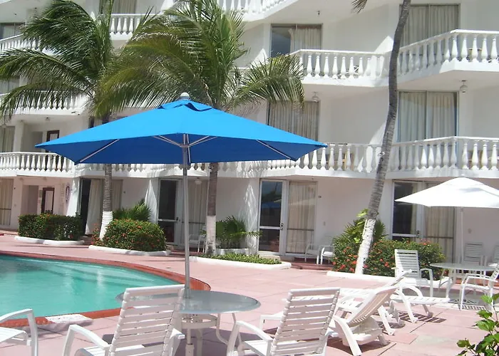 Maralisa Beach Club Acapulco