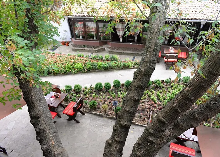 Khan Staria Dobrich Family Hotel