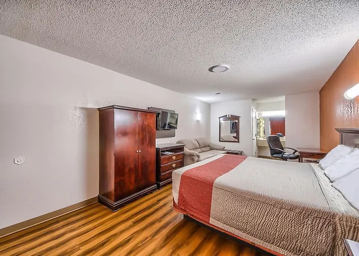 Hillcrest Inn & Suites Ozona