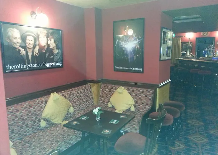 Mornington Hotel