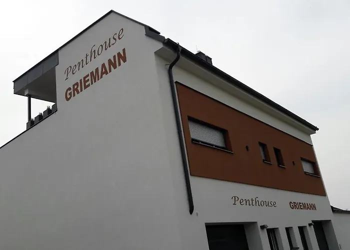 PENTHOUSE Griemann 2 für max 4 Personen mit eigener großer Dachterrasse zum Relaxen!