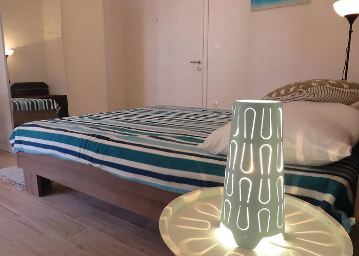 Apartments Karaba