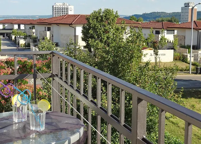 Albizia Apartments