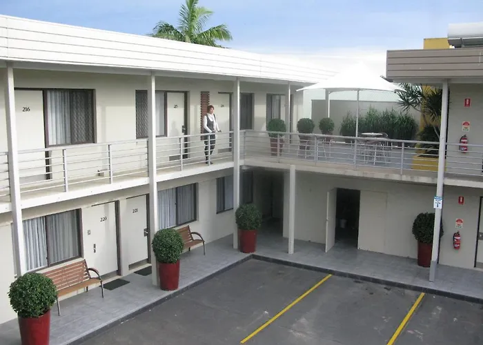 Clyde River Motor Inn