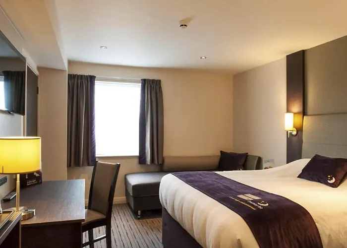 Premier Inn Dundee Centre