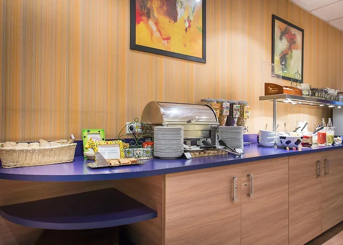 Canal Suites By Popinns