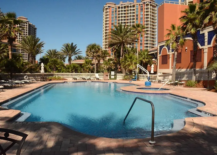 Pensacola Beach Hotels with Tennis Court