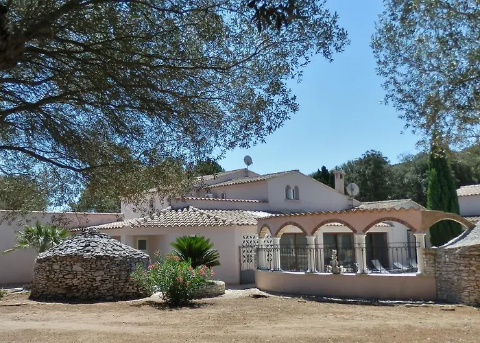 Domaine De Foresta