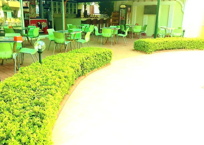 Summer Rose Hotel Side