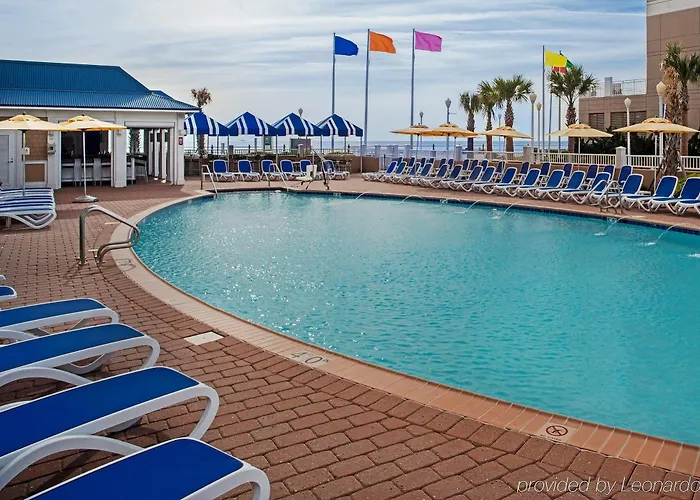 Virginia Beach Hotels with Tennis Court