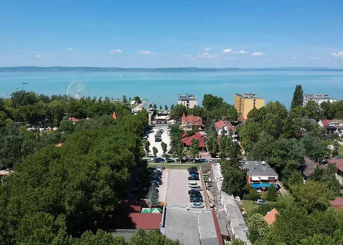 Balaton Apartmanhaz