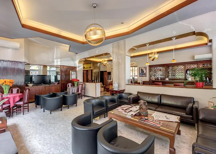 Hotel Pacific