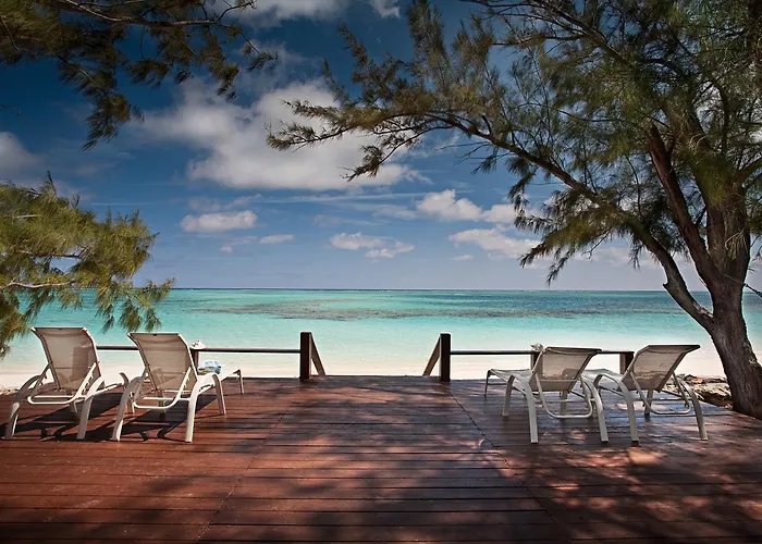 Hollywood Beach Suites Turks And Caicos