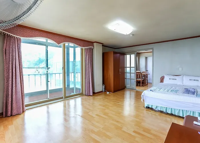 Sun Motel