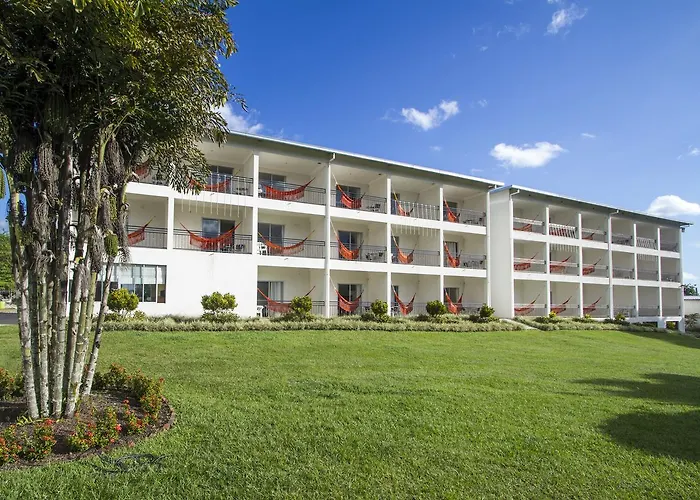 Hotel Montserrat Plaza