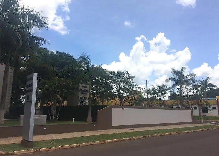Nav Park Hotel