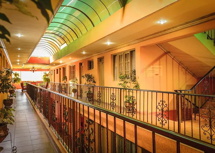 Hotel Monserrat