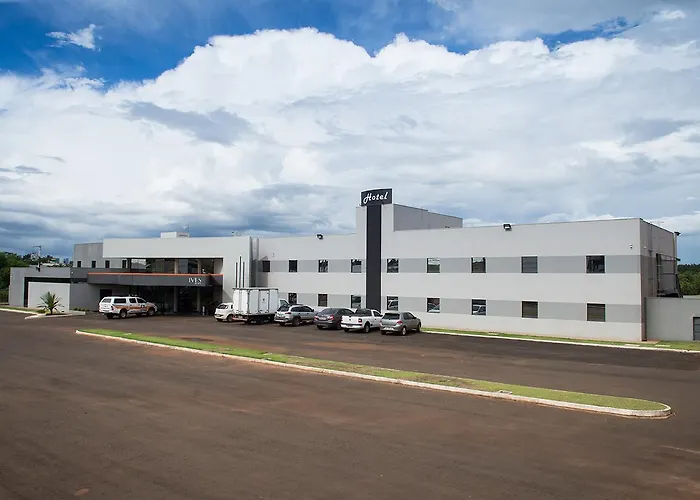 Ives Hotel