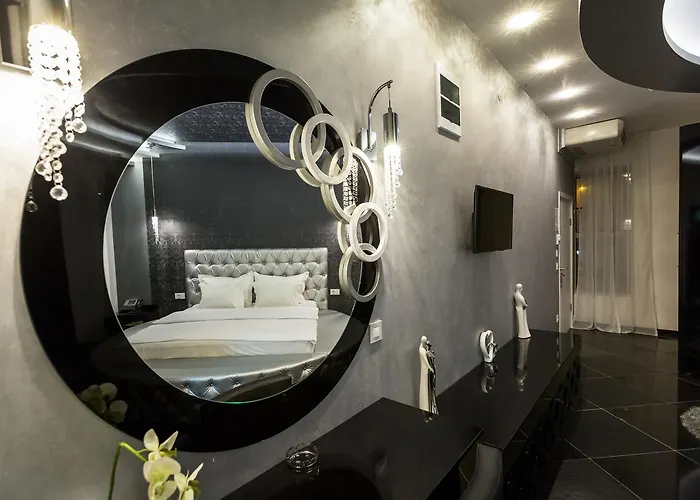 Hotel Crystal Light