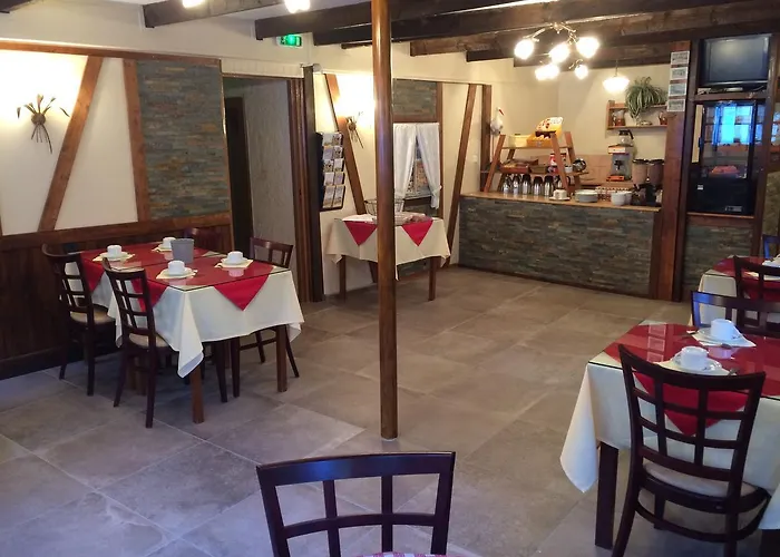 Auberge Des Trois Chateaux