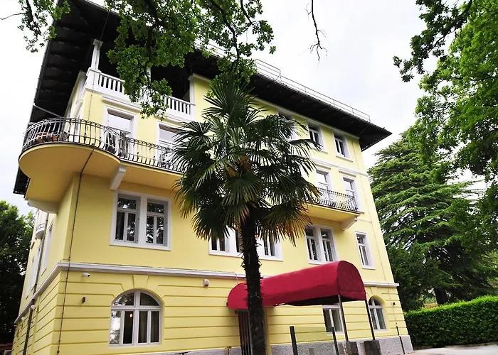 Hotel Villa Laurel