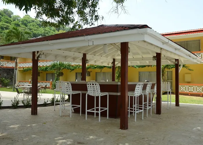Sunset Shores Beach Hotel