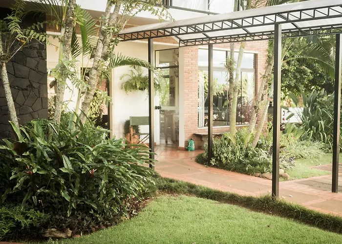 Las Orquideas Parque Hotel