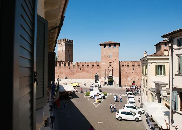 Carrera Home Appartamenti Verona - Bike Hotel