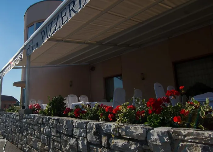 Hotel Ana