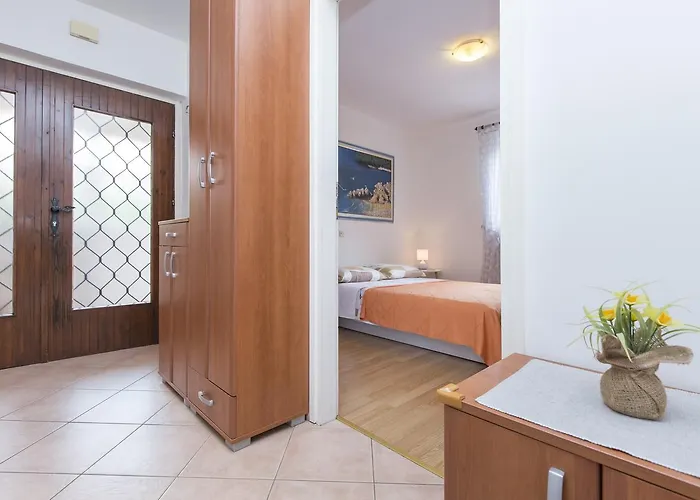 Apartments Radovic