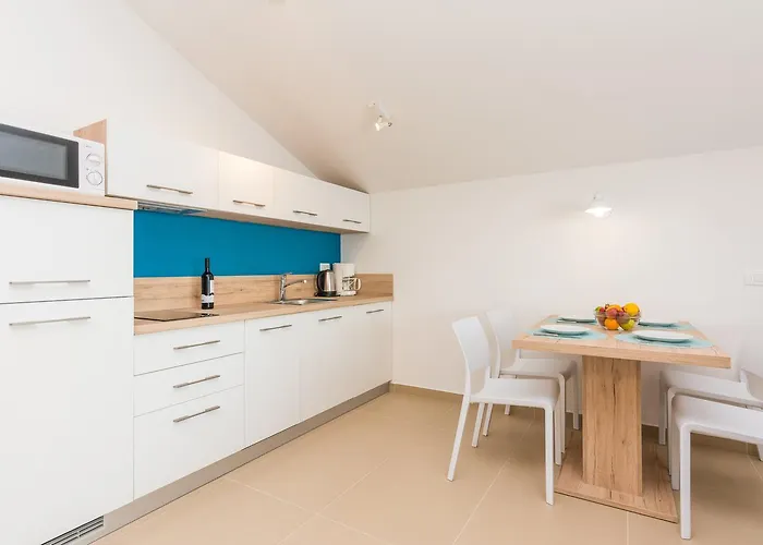 Apartments Vila 4M