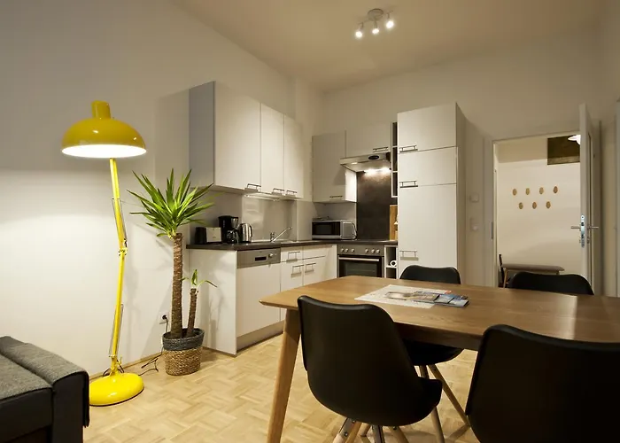 City-Apartment Neubaugasse - PRIVATE PARKING GARAGE