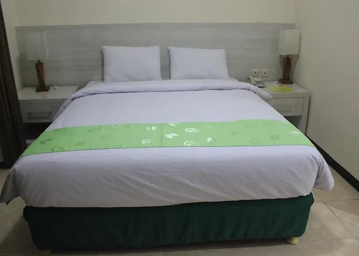Green Garden Hotel