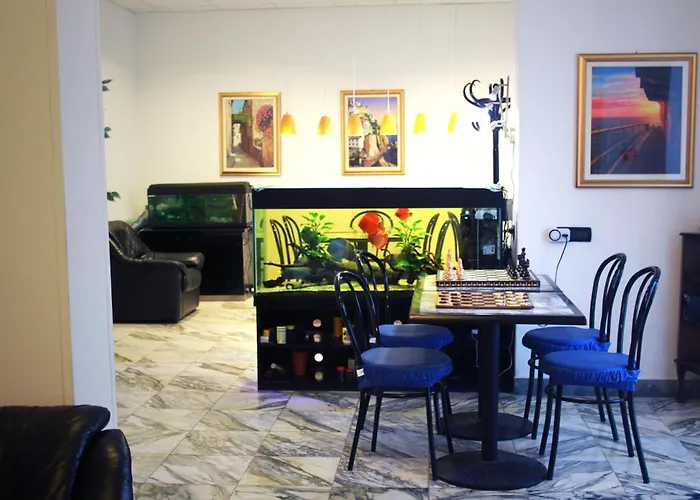 Hotel Mary