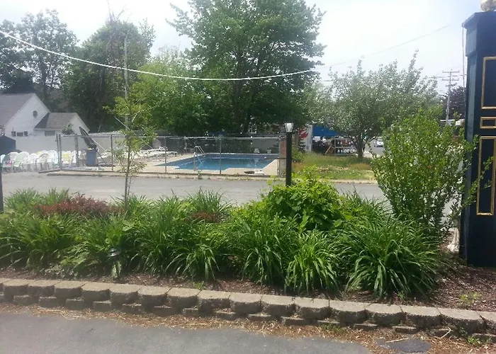 Caris Landings Inn By The Sea
