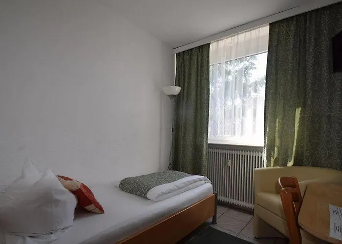 Hotel & Restaurant Main Taunus