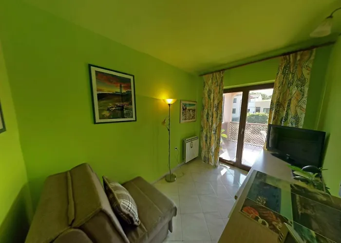 Anica Apartment